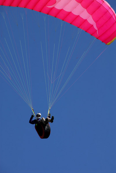 Grouse Mountain Fly-In. August 2006. Photographer:  Karla Wakefield  http://kwindels.smugmug.com/gallery/1780597